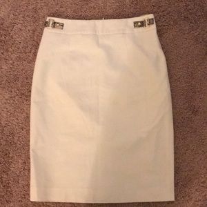 White pencil skirt
